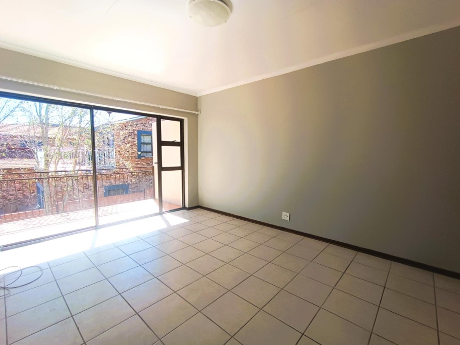 4 Bedroom Property for Sale in Langenhovenpark Free State